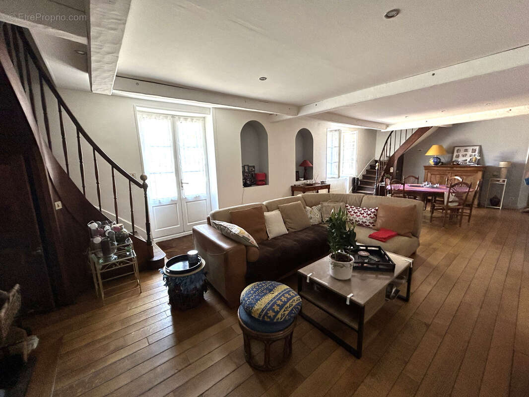 Maison à TAPONNAT-FLEURIGNAC