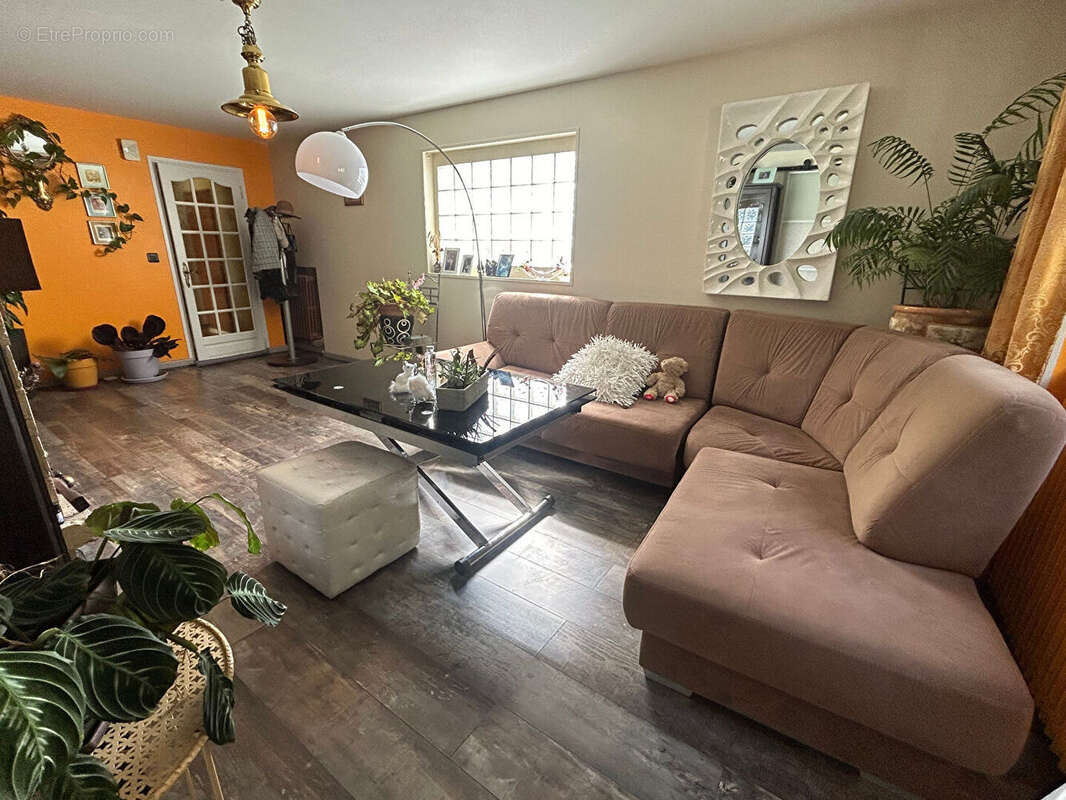 Maison à CHANGIS-SUR-MARNE