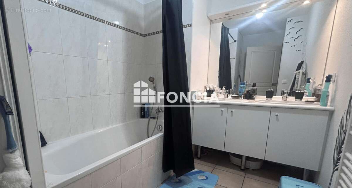 Appartement à MARSEILLE-10E