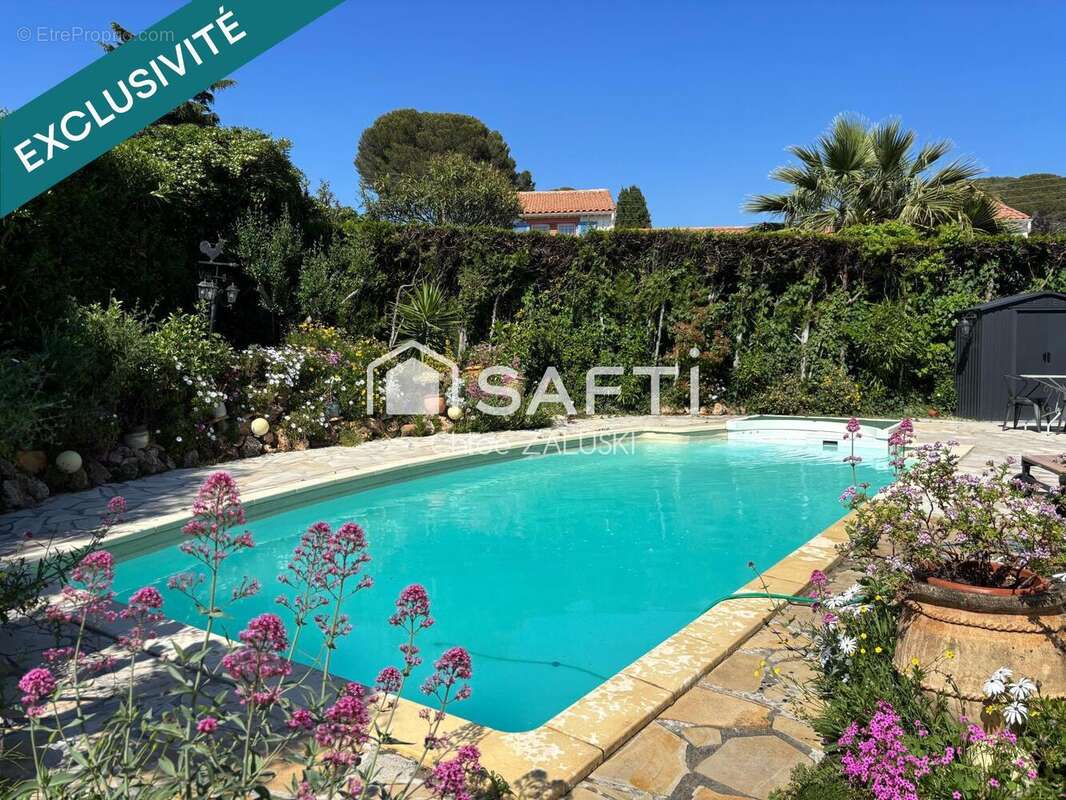 Photo 3 - Maison à SAINT-RAPHAEL