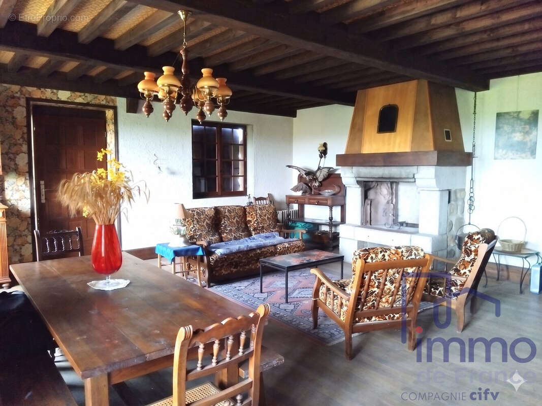 Maison 150 m² à Chaspinhac  - photo 3