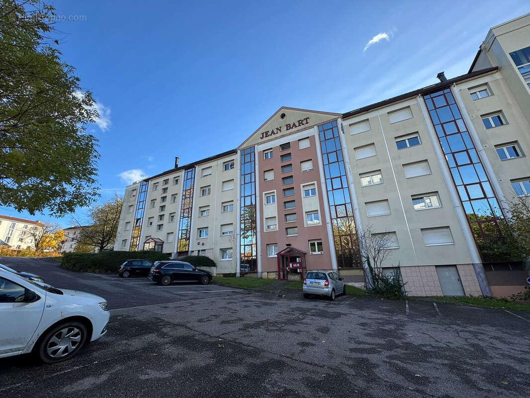 Appartement à MALZEVILLE