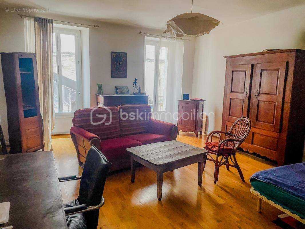 Appartement à AUBENAS