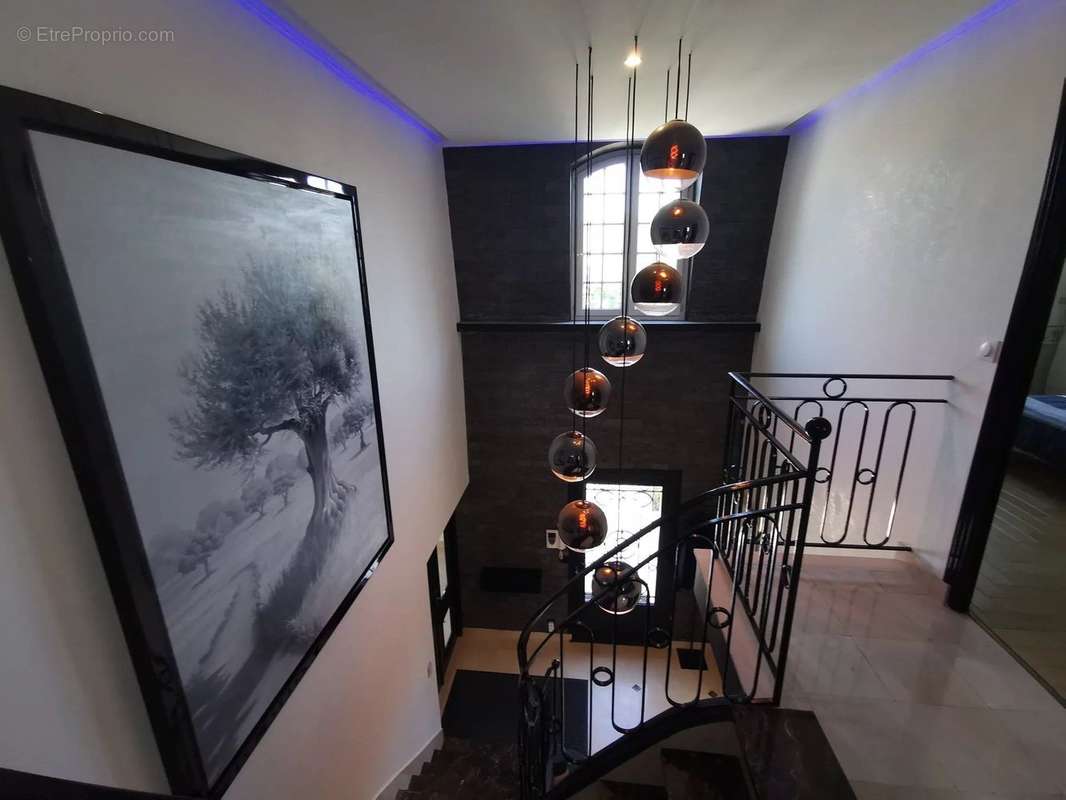 Maison à CHAMPS-SUR-MARNE