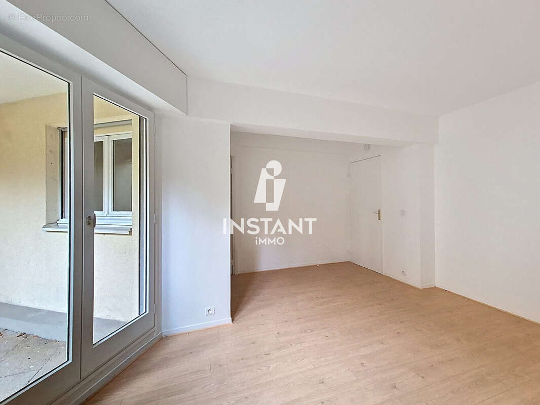 Appartement à MAISONS-ALFORT