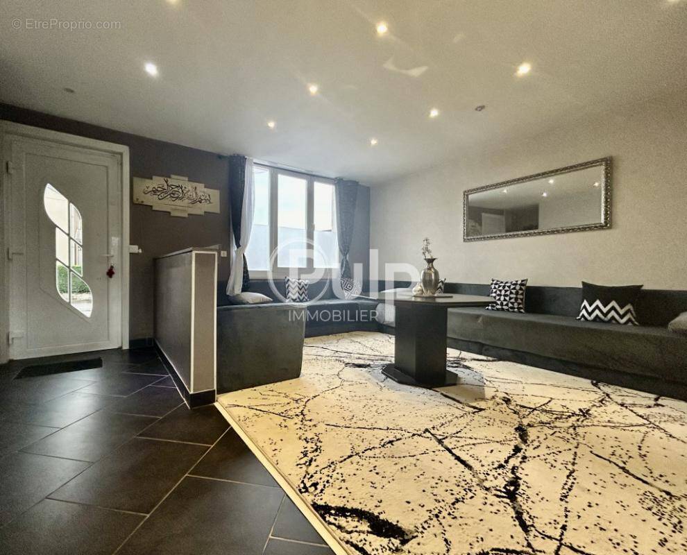 Maison à QUIERY-LA-MOTTE