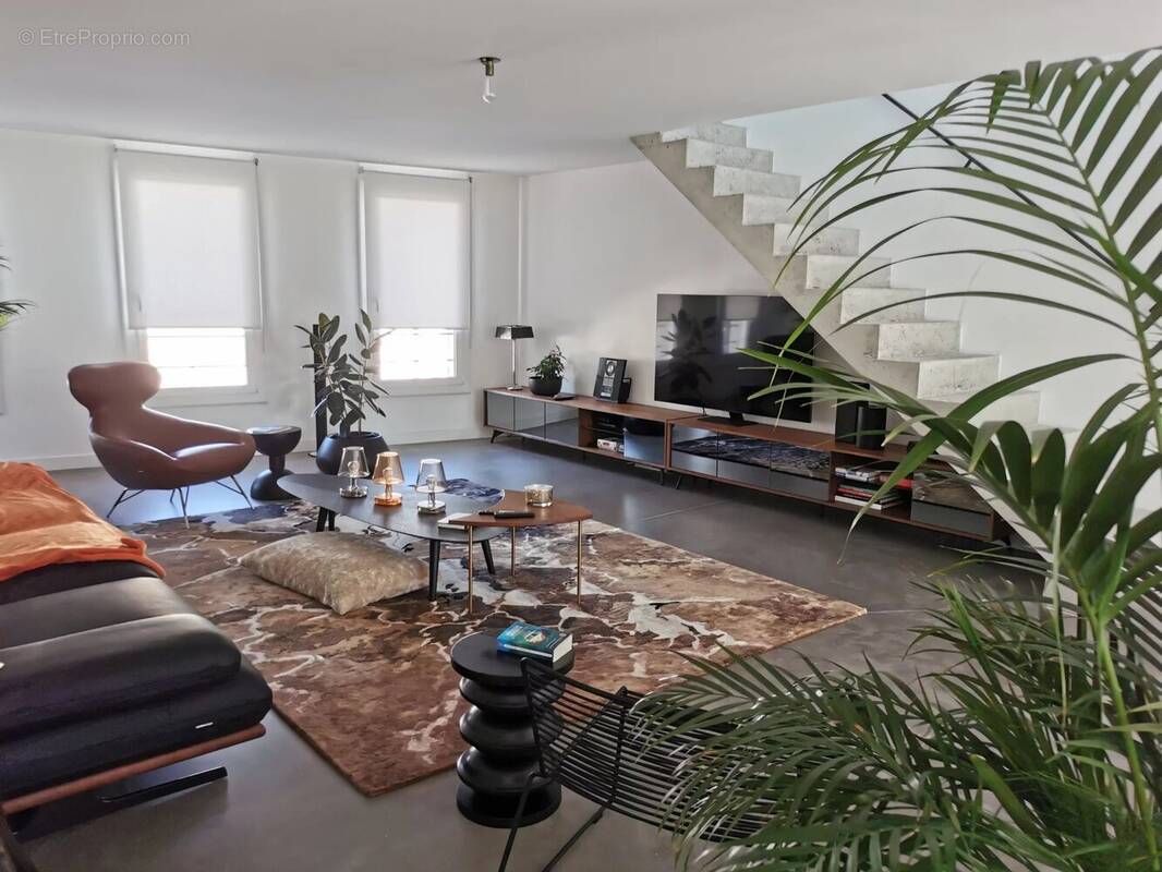 Maison à SAINT-MAXIMIN-LA-SAINTE-BAUME