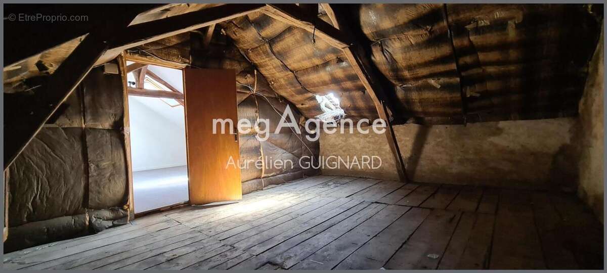 Maison à ARGENTON-CHATEAU