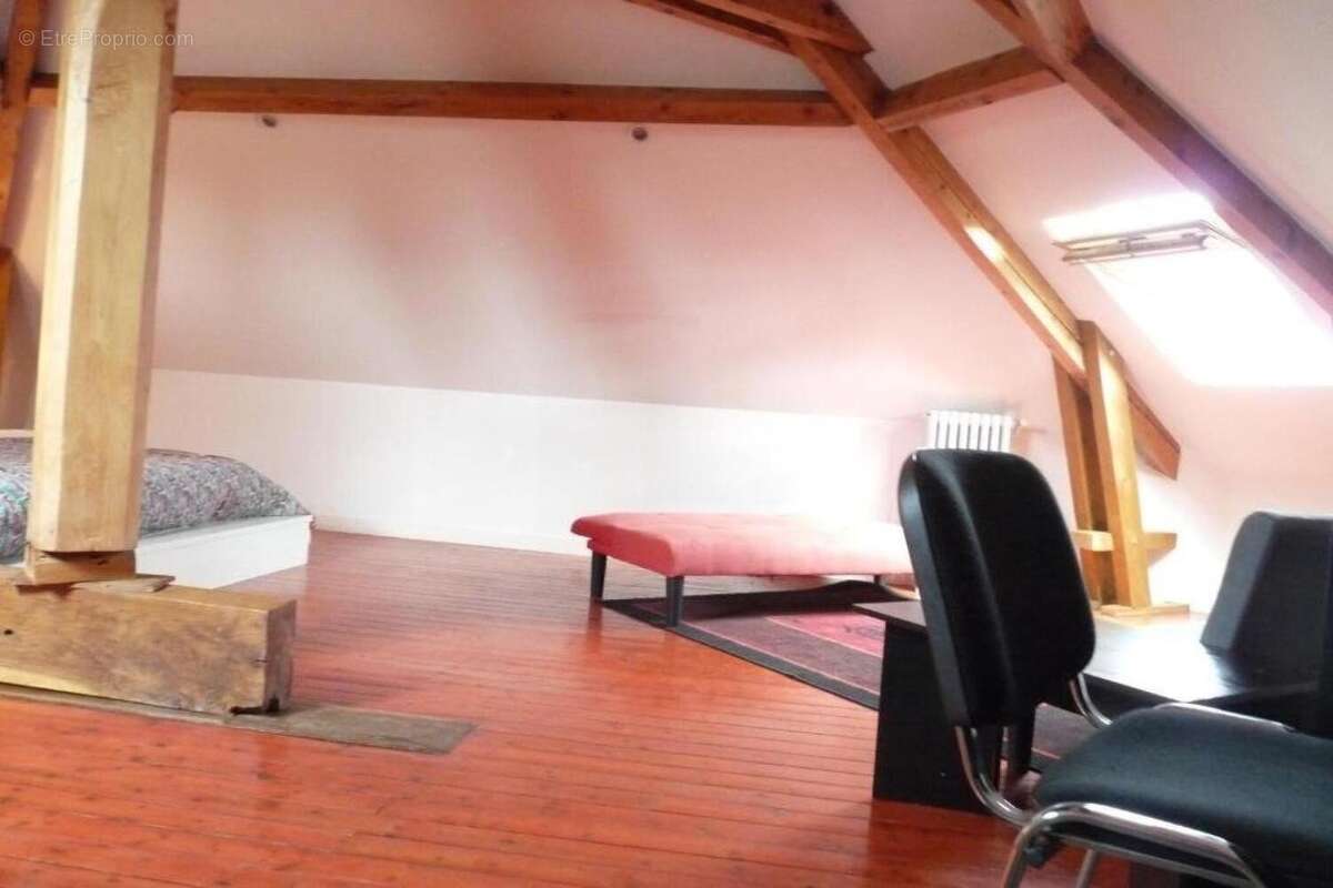 Maison 102 m² à Bourges  - photo 8
