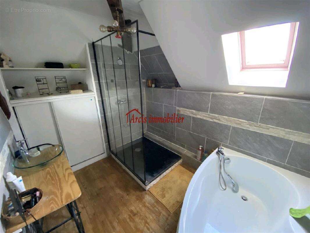 Maison à ARCIS-SUR-AUBE