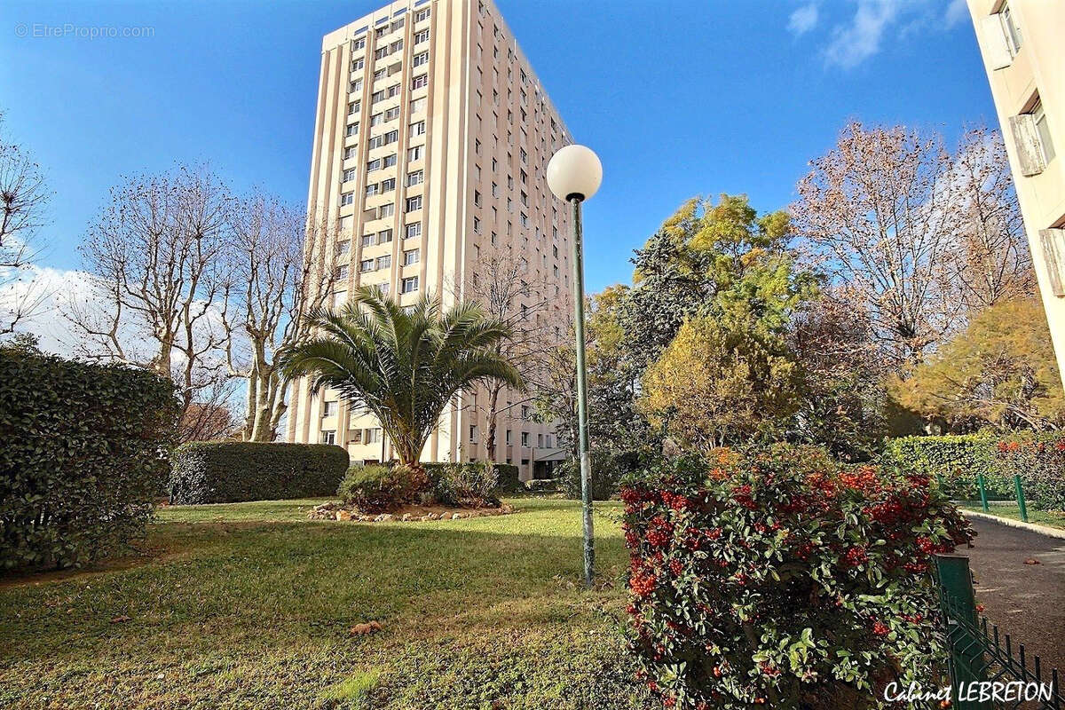 Appartement à MARSEILLE-10E