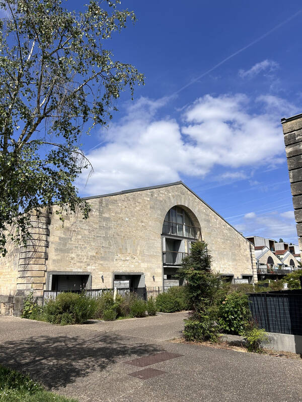 Beau studio avec terrase et parking rue Pourmann - photo 6