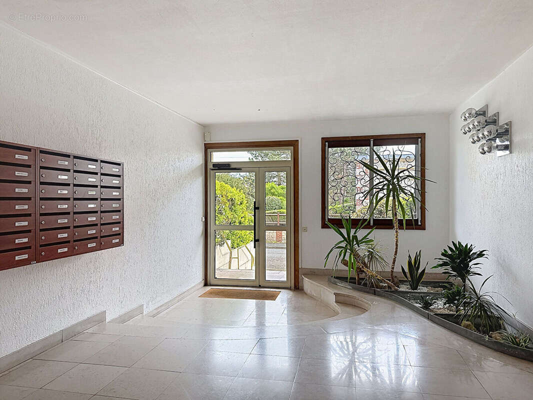 Studio 23,3 m2 VUE MER - photo 10