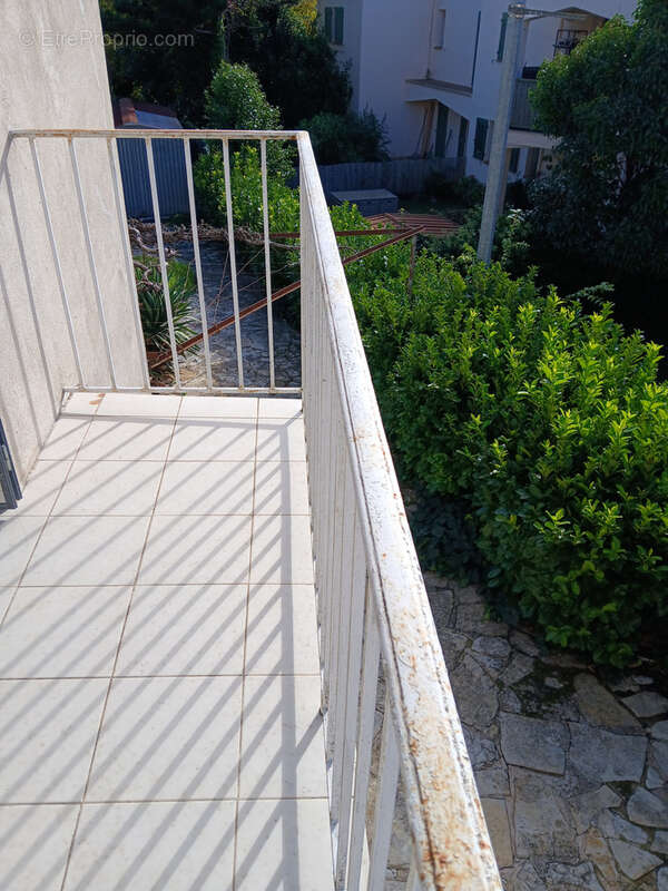 Appartement à SAINT-CHRISTOL-LES-ALES