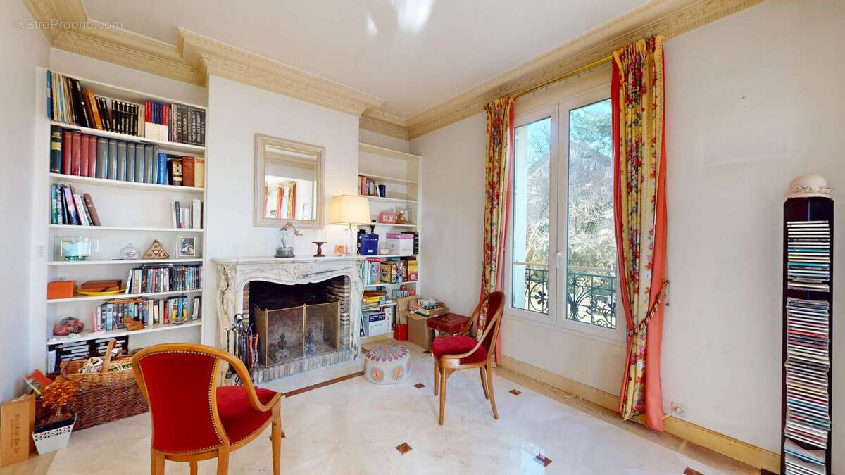 Maison à NEUILLY-PLAISANCE