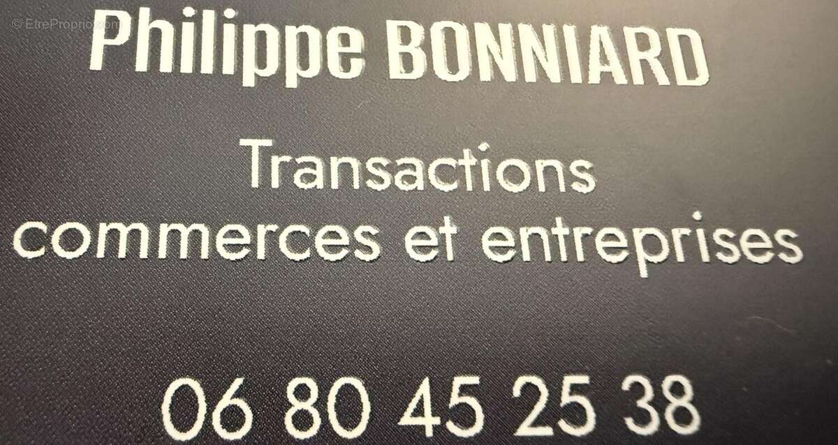 Commerce 35 m² à Dinan  - photo 2
