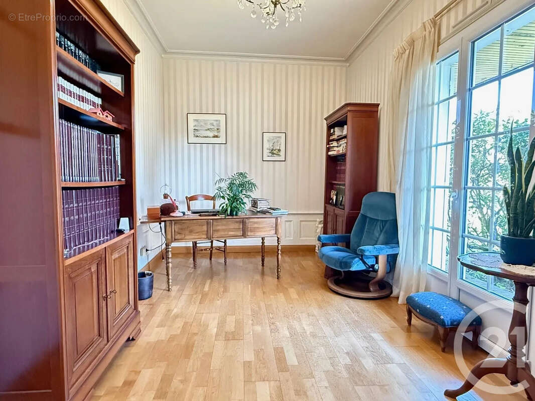 Maison à BOUCHEMAINE