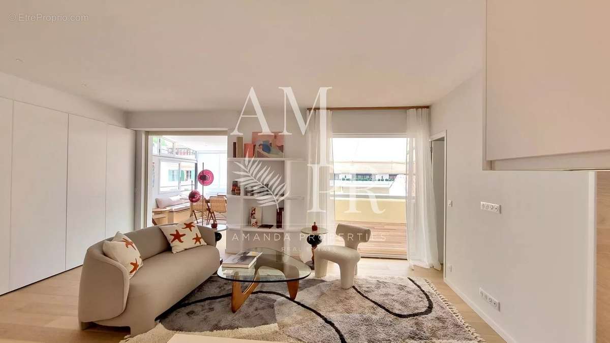 Appartement à CANNES