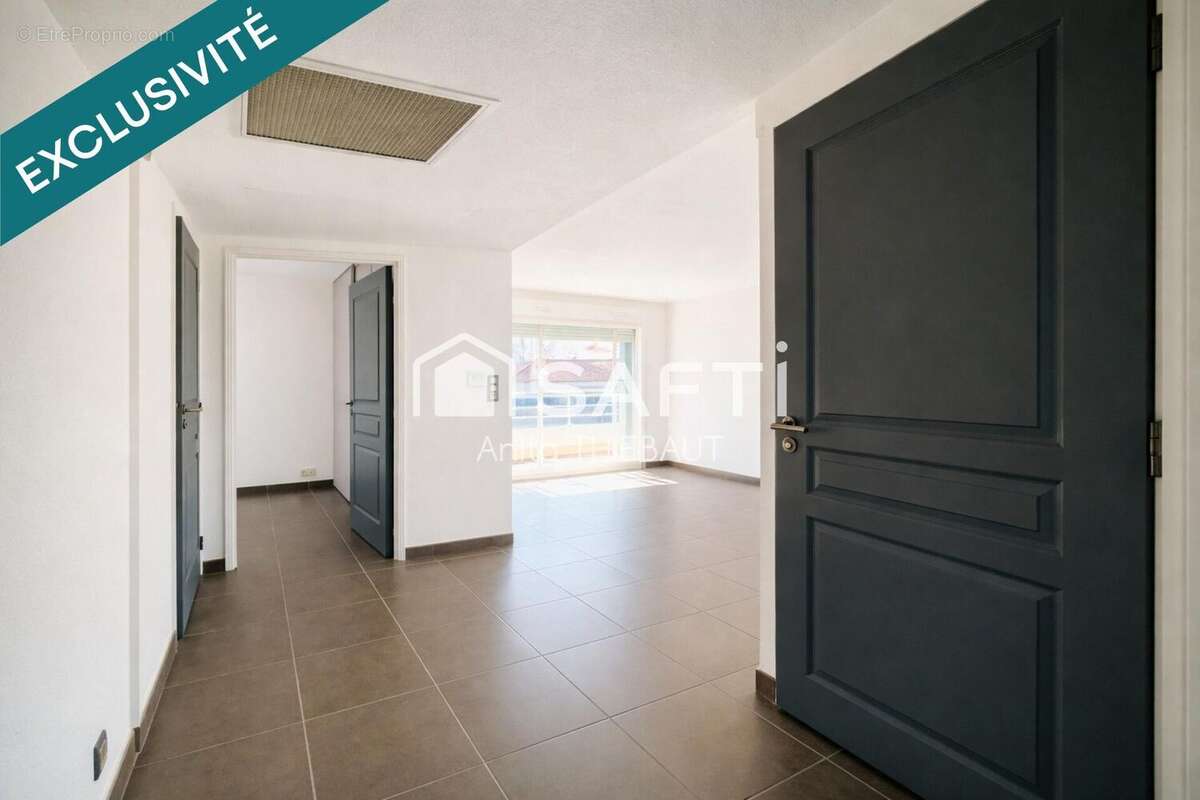 Photo 5 - Appartement à FREJUS