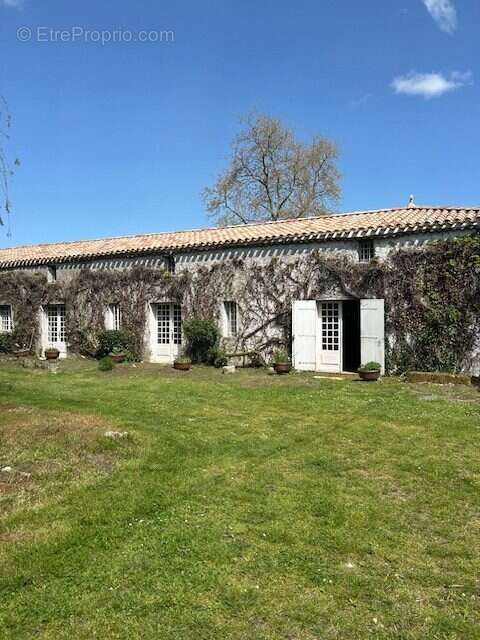 Maison à SAINT-VIVIEN-DE-MEDOC