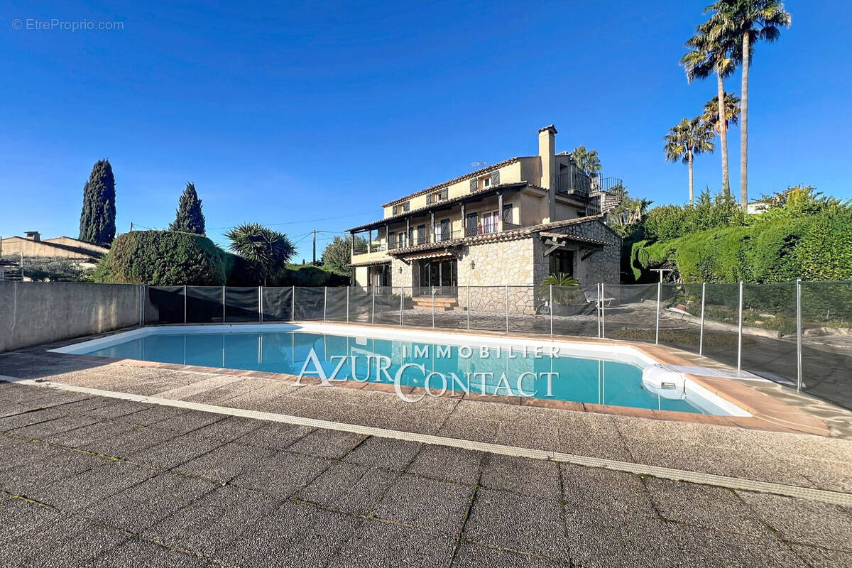 Maison à MOUGINS
