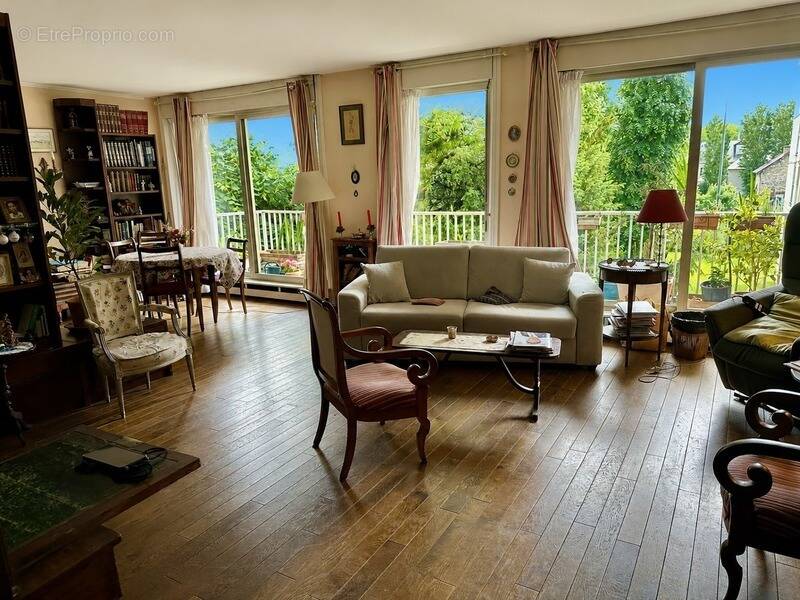 Appartement à VERSAILLES
