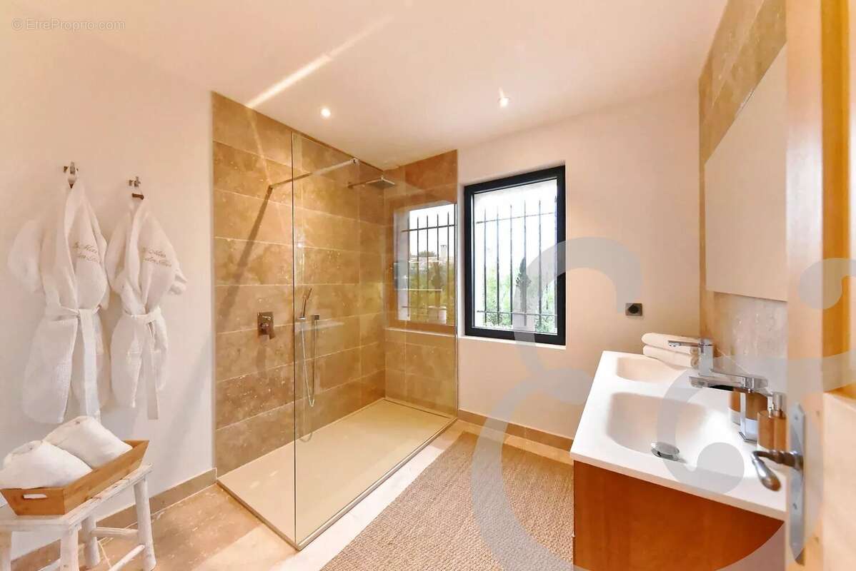 Maison à EYGALIERES