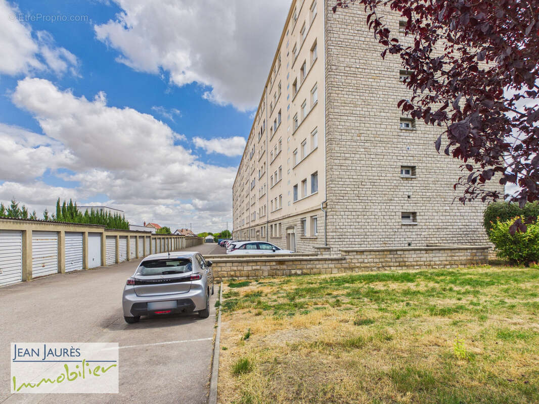 Appartement 2 pièces dans une copropriété sécurisée - photo 11