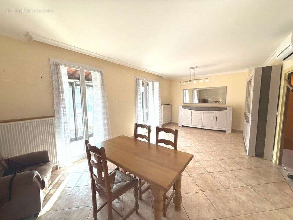 Maison à ROMANS-SUR-ISERE