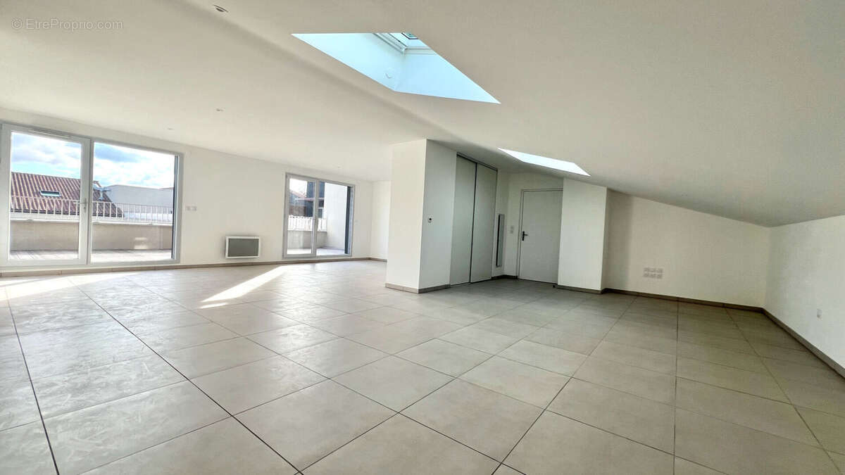 Appartement à CASTANET-TOLOSAN