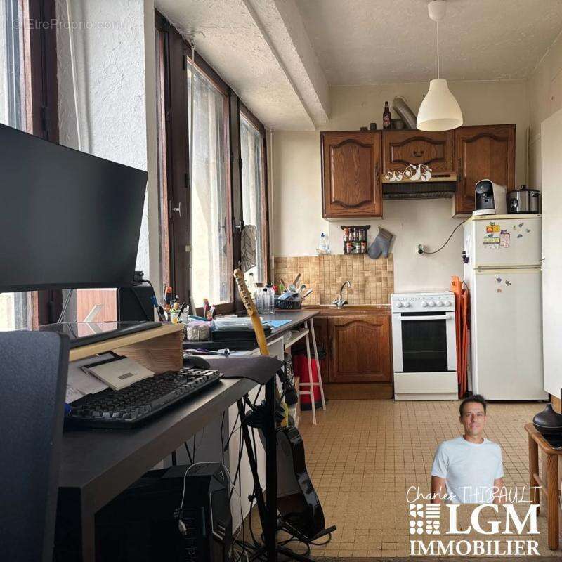  investissement locatif – t2 vendu loué au cœur de marseille - photo 3