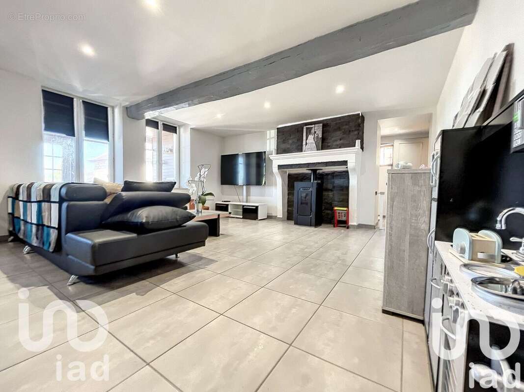 Photo 3 - Maison à CHESLEY