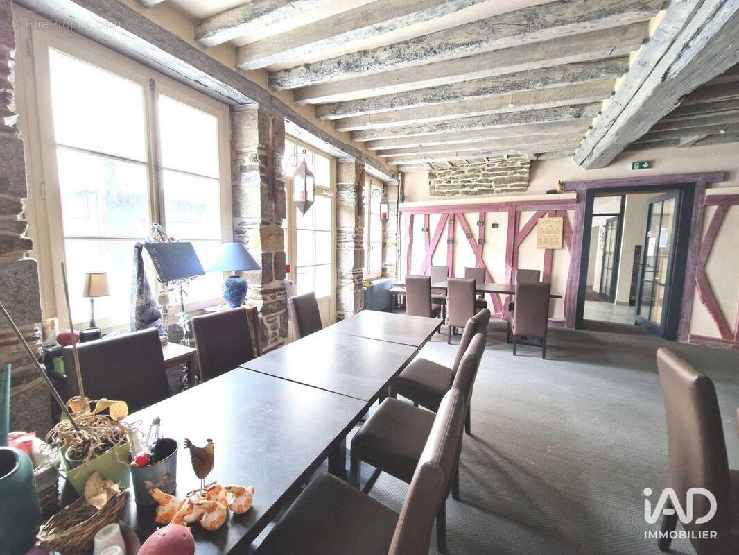 Photo 1 - Commerce à CHATEAUGIRON