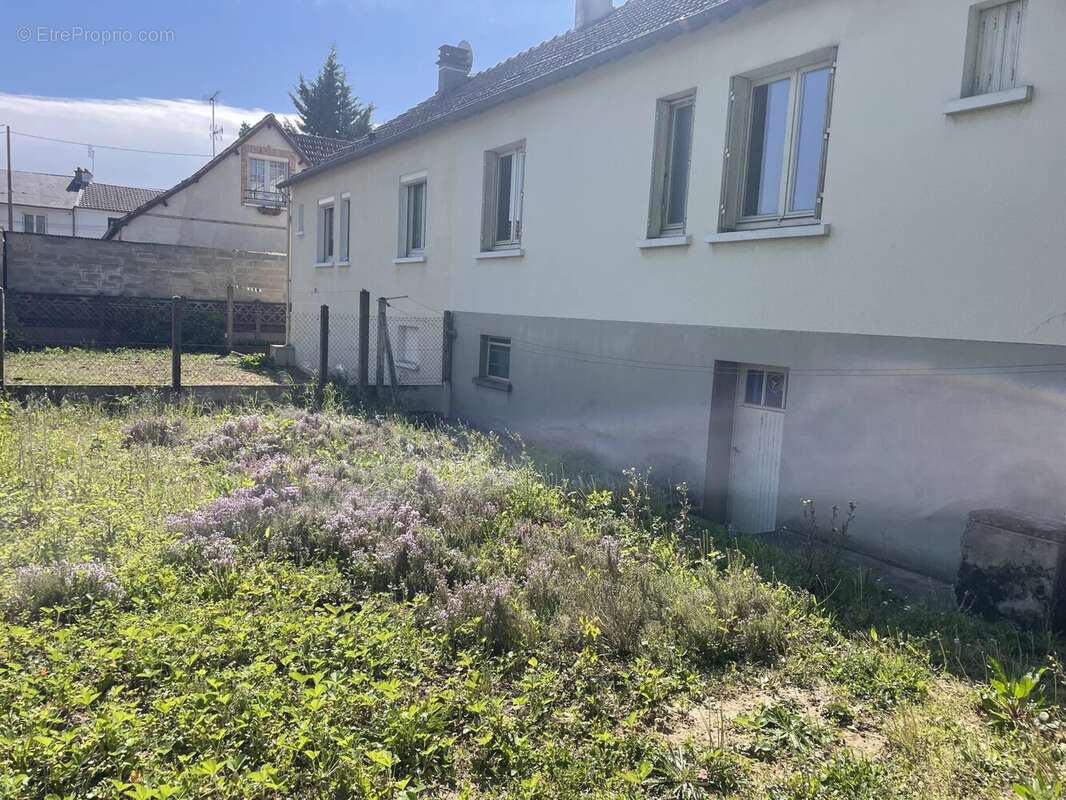 Maison à LUCE