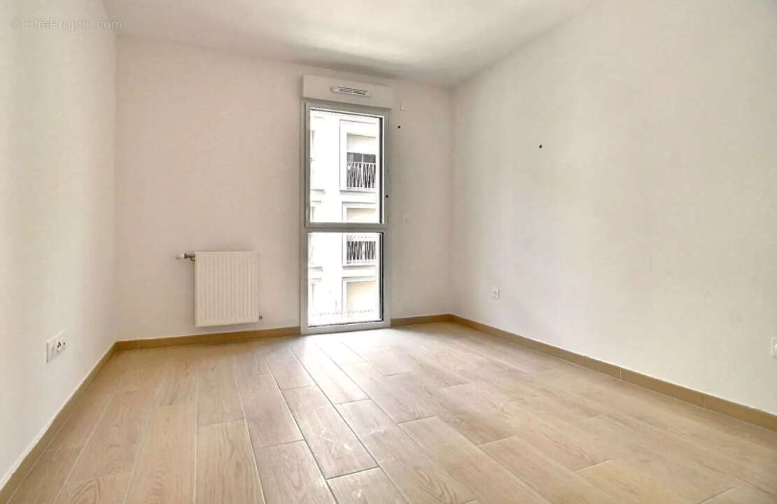 Appartement à CLICHY