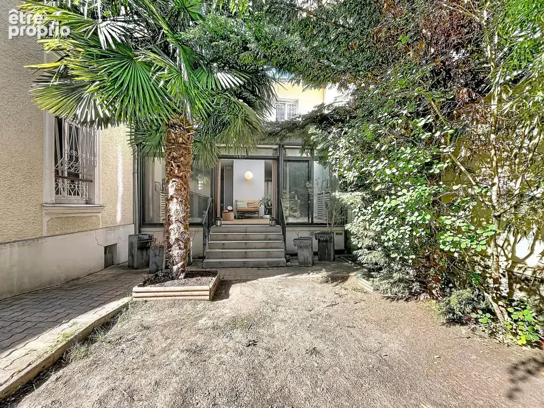 Maison 5 pièces 175 m² à vendre à Montreuil (93100) - photo 3