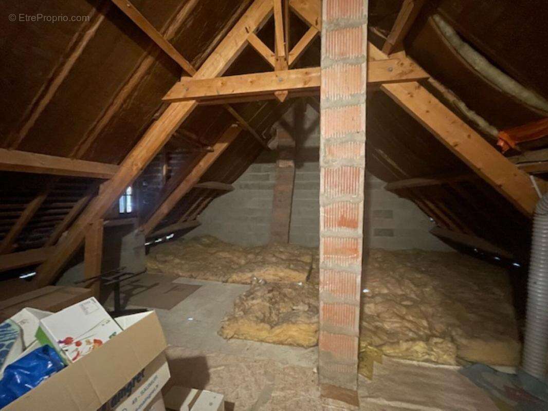 Maison à DISTRE