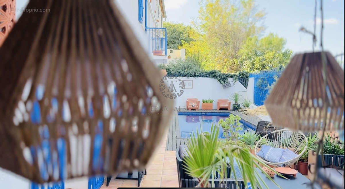 Maison à SAINT-GENIS-DES-FONTAINES