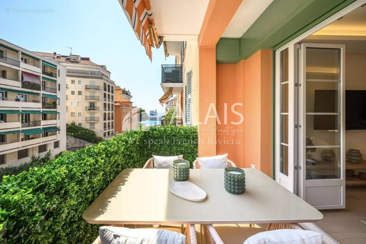 Appartement à NICE