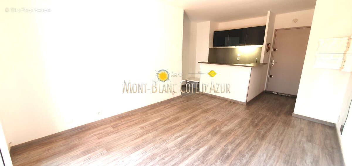 Appartement 2 pieces, parking prive, cave - photo 3