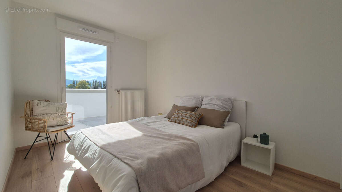 Appartement Saint Martin D Heres 5 pièce(s) 108 m2 - photo 9