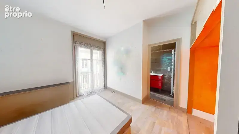 Appartement + local commercial - photo 5