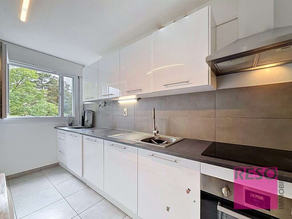 Appartement à VILLE-LA-GRAND