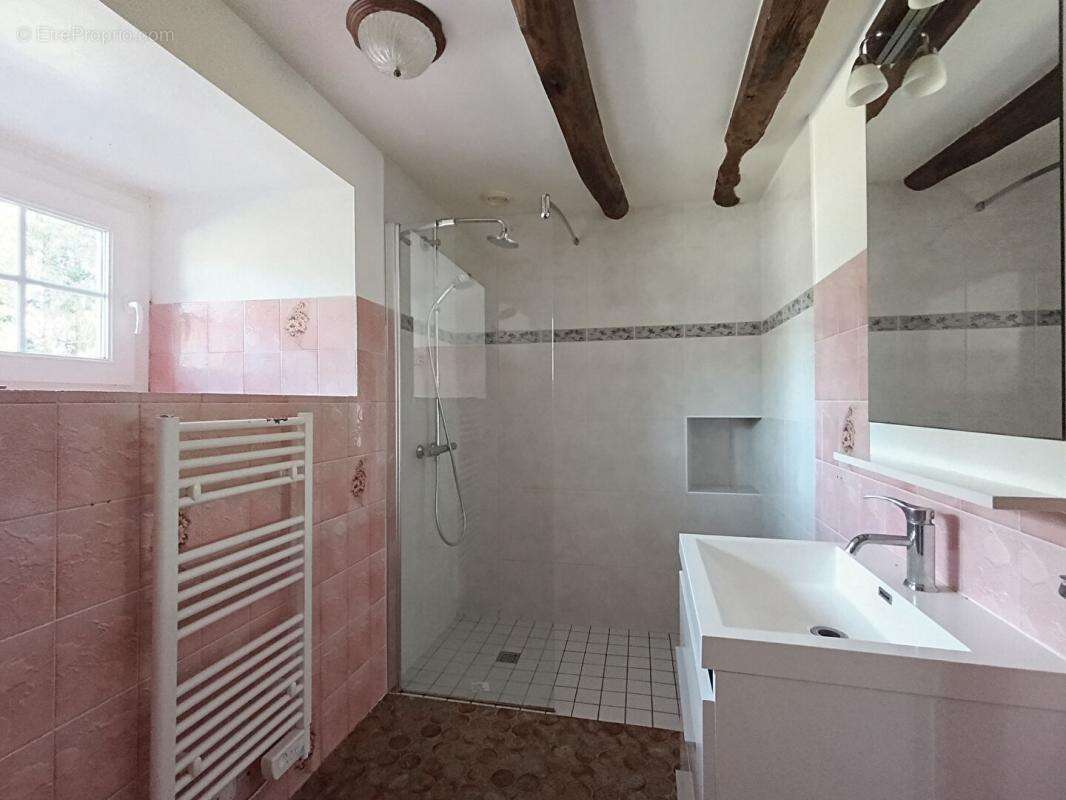 Maison à SAINT-GERAND