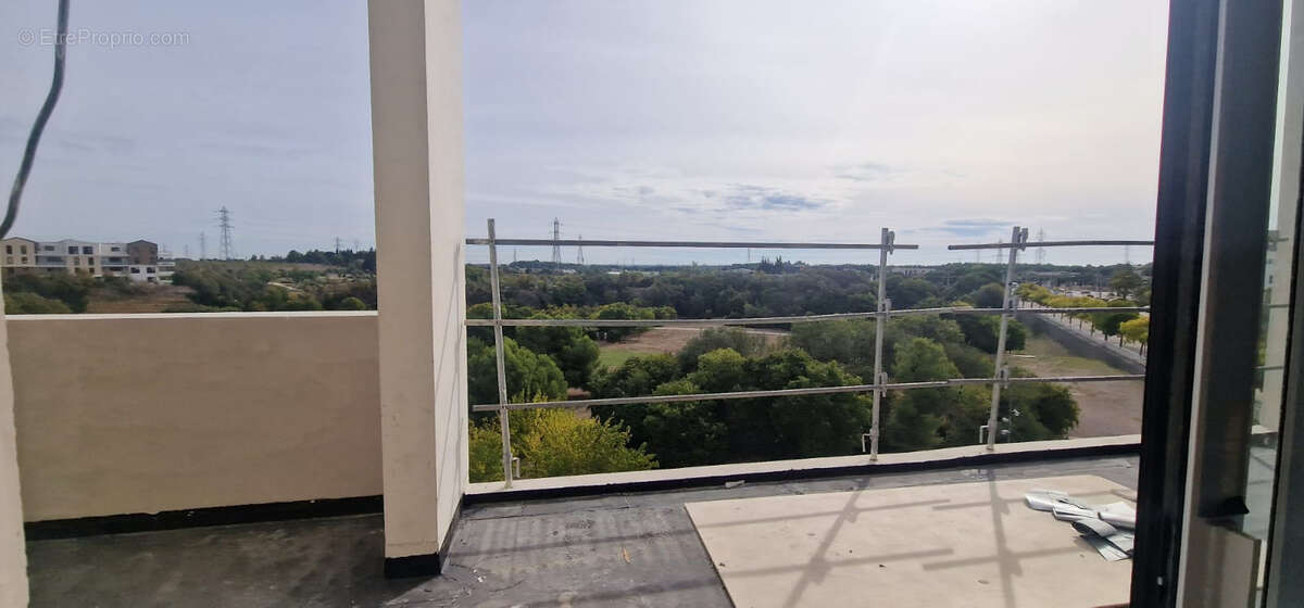 Appartement à SAINT-JEAN-DE-VEDAS