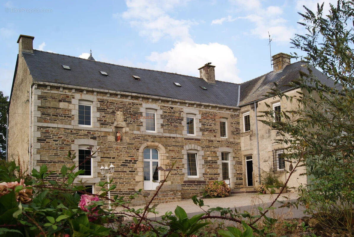 Maison à PLOERMEL