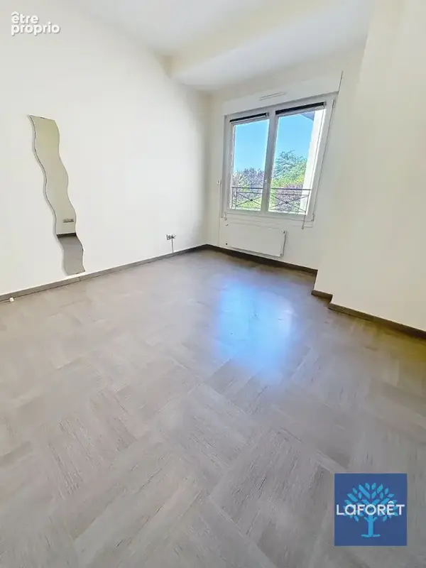 Nancy quartier parc de saurupt  maison 145 m²  5 chambres  terrasse et patio - photo 10