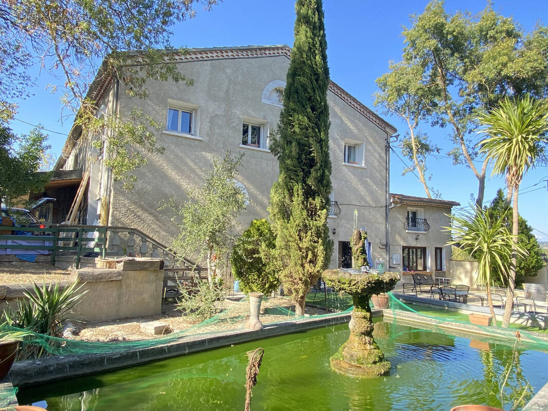 Maison à SAINT-MARTIN-DE-VILLEREGLAN