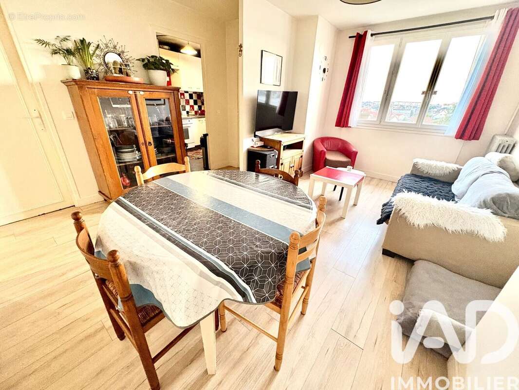 Appartement 64 m² à Sartrouville  - photo 2