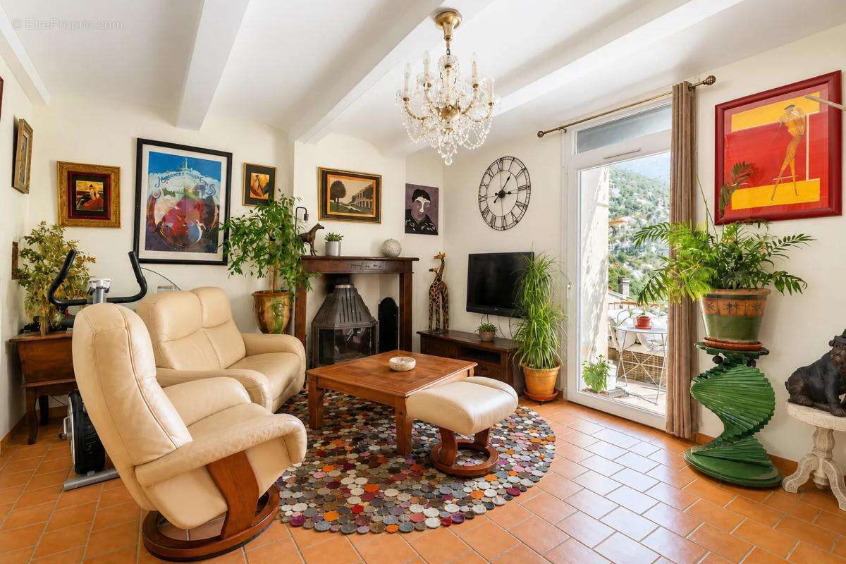 Maison de 4 pièces de 87 m² à Gorniès - photo 2